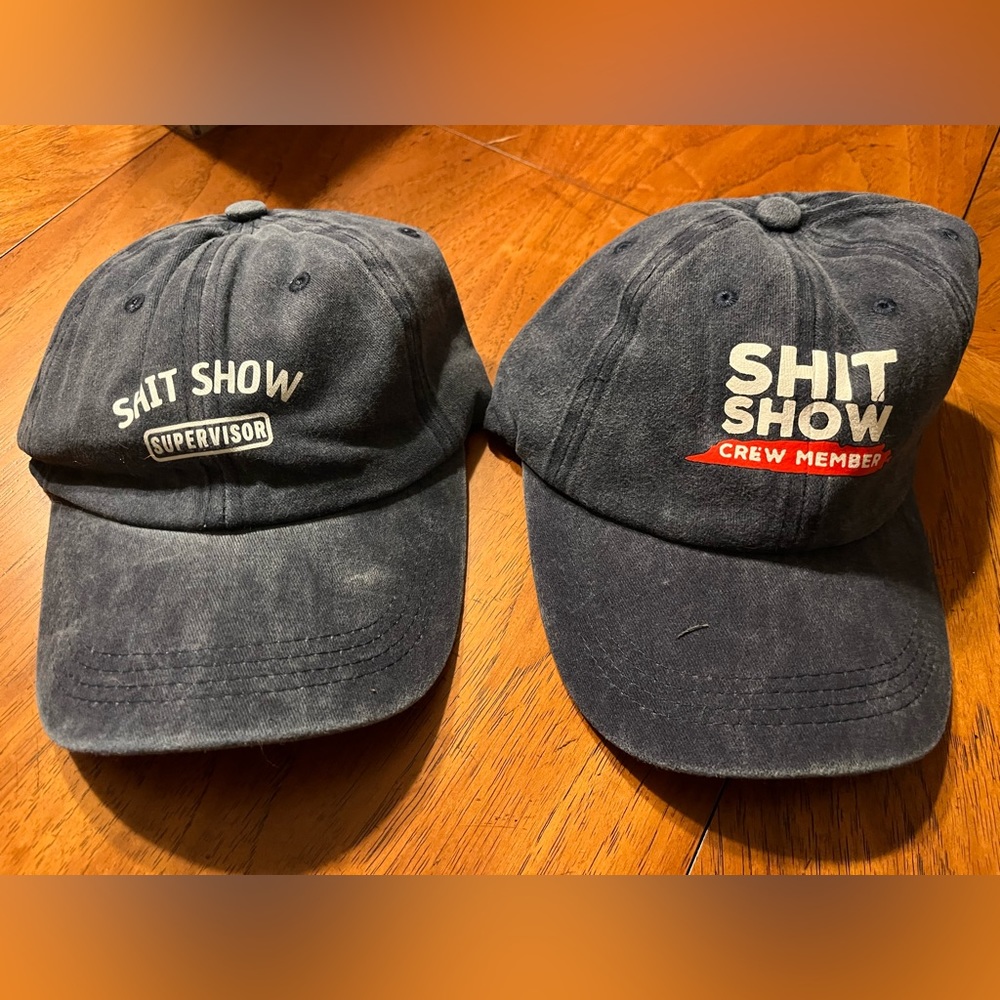 Pair of hats - Supervisor and Crew Member